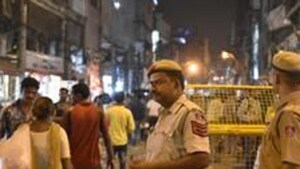 Delhi Police Sunday said it has expedited the process of setting up a functional police post at Basai Darapur locality in west Delhi’s Moti Nagar(HTPhoto)