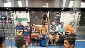 The Delhi Metro began a feedback session from Sunday, asking commuters whether they would want the announcements be curtailed in other lines as well.(HTPhoto) The Delhi Metro began a feedback session from Sunday, asking commuters whether they would want the announcements be curtailed in other lines as well.(HTPhoto)