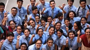 Gujarat Secondary and Higher Secondary Board (GSHSEB) will declare the class 10th or SSC result 2019 on Tuesday, May 21, 2019.(HT file)