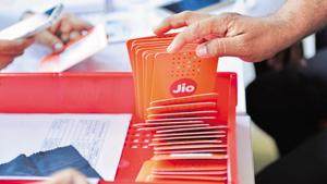 An expert committee headed by former chief election commissioner N Gopalaswami has asked Reliance Foundation’s planned Jio Institute, to file a report on the progress it has made(HT File) An expert committee headed by former chief election commissioner N Gopalaswami has asked Reliance Foundation’s planned Jio Institute, to file a report on the progress it has made(HT File)