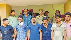 The six arrested men (in front row) were arrested for robbery by the Sihani Gate police in Ghaziabad on Monday, May 20, 2019.(Sakib Ali / HT Photo) The six arrested men (in front row) were arrested for robbery by the Sihani Gate police in Ghaziabad on Monday, May 20, 2019.(Sakib Ali / HT Photo)