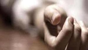 The Santacruz police on Wednesday found the bludgeoned body of a 26-year-old man in a sack, in front of a college between Juhu and Santacruz (West). The Santacruz police on Wednesday found the bludgeoned body of a 26-year-old man in a sack, in front of a college between Juhu and Santacruz (West).