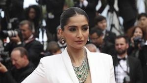 Sonam Kapoor poses for photographers upon arrival at the premiere of the film Once Upon a Time in Hollywood at the 72nd international film festival, Cannes, southern France, Tuesday, May 21.(Vianney Le Caer/Invision/AP) Sonam Kapoor poses for photographers upon arrival at the premiere of the film Once Upon a Time in Hollywood at the 72nd international film festival, Cannes, southern France, Tuesday, May 21.(Vianney Le Caer/Invision/AP)