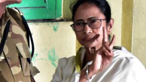 West Bengal Chief Minister Mamata Banerjee shows victory sign after casting her vote during the seventh phase of Lok Sabha elections in Kolkata on Sunday, May 19. Counting of votes for Lok Sabha and four assembly elections is taking place on May 23.(ANI) West Bengal Chief Minister Mamata Banerjee shows victory sign after casting her vote during the seventh phase of Lok Sabha elections in Kolkata on Sunday, May 19. Counting of votes for Lok Sabha and four assembly elections is taking place on May 23.(ANI)