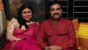 Pankaj Tripathi is set to fly to Scotland with wife Mridula and daughter.(Facebook) Pankaj Tripathi is set to fly to Scotland with wife Mridula and daughter.(Facebook)
