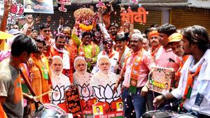 The 2019 results in Maharashtra are almost a repeat of 2014. The combined vote share and seat share of the Bharatiya Janata Party (BJP) and the Shiv Sena (SHS) are almost the same.(Rajesh Kumar / Hindustan Times) The 2019 results in Maharashtra are almost a repeat of 2014. The combined vote share and seat share of the Bharatiya Janata Party (BJP) and the Shiv Sena (SHS) are almost the same.(Rajesh Kumar / Hindustan Times)