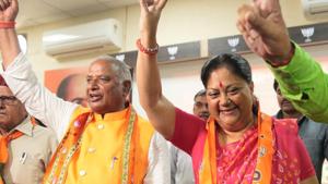 Former chief minister Vasundhara Raje and state president Madan Lal Saini show victory sign as they celebrate party's lead on the counting day of 2019 Lok Sabha elections, at BJP office, in Jaipur, on Thursday, May 23, 2019.(Himanshu Vyas / HT Photo) Former chief minister Vasundhara Raje and state president Madan Lal Saini show victory sign as they celebrate party's lead on the counting day of 2019 Lok Sabha elections, at BJP office, in Jaipur, on Thursday, May 23, 2019.(Himanshu Vyas / HT Photo)
