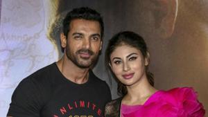Bollywood actor John Abraham and Mouni Roy during the trailer launch of the film Romeo Akbar Walter, in Mumbai.(PTI) Bollywood actor John Abraham and Mouni Roy during the trailer launch of the film Romeo Akbar Walter, in Mumbai.(PTI)