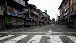 A deserted look market during a strict curfew imposed to maintain law and order problem following the killing of top militant commander Zakir Musa in Srinagar on Friday.(ANI) A deserted look market during a strict curfew imposed to maintain law and order problem following the killing of top militant commander Zakir Musa in Srinagar on Friday.(ANI)