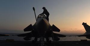 An Indian Air Force (IAF) team comprising computer forensic experts is in France to probe if documents or designs were stolen or copied during the break-in at the Rafale project management team office in the European country last Sunday(AFP) An Indian Air Force (IAF) team comprising computer forensic experts is in France to probe if documents or designs were stolen or copied during the break-in at the Rafale project management team office in the European country last Sunday(AFP)