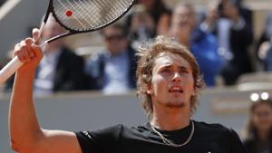 Germany's Alexander Zverev celebrates winning his first round match of the French Open.(AP) Germany's Alexander Zverev celebrates winning his first round match of the French Open.(AP)