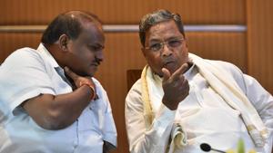 Former Karnataka chief minister Siddaramaiah told reporters after attending the meeting that the partners had discussed an expansion of the state Cabinet.(HT PHOTO) Former Karnataka chief minister Siddaramaiah told reporters after attending the meeting that the partners had discussed an expansion of the state Cabinet.(HT PHOTO)