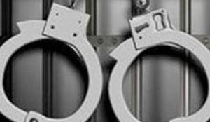 Police nabbed a salesman of the liquor shop after an encounter, and arrested two others -- including an excise inspector(HT File (Representative Image)) Police nabbed a salesman of the liquor shop after an encounter, and arrested two others -- including an excise inspector(HT File (Representative Image))