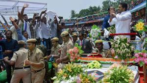 YSR Congress Party president YS Jaganmohan Reddy is greeted by his supporters as he arrives for his swearing-in ceremony on May 30, 2019.(PTI) YSR Congress Party president YS Jaganmohan Reddy is greeted by his supporters as he arrives for his swearing-in ceremony on May 30, 2019.(PTI)