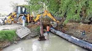 GMDA says sensors will pick up on problems, such as a burst in the water pipeline (above), and flash it on a dedicated dashboard at Integrated Command and Control Centre for remediation.(HT File) GMDA says sensors will pick up on problems, such as a burst in the water pipeline (above), and flash it on a dedicated dashboard at Integrated Command and Control Centre for remediation.(HT File)