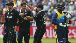 New Zealand's Colin de Grandhomme (2L) celebrates with teammates including New Zealand's Martin Guptill (L).(AFP) New Zealand's Colin de Grandhomme (2L) celebrates with teammates including New Zealand's Martin Guptill (L).(AFP)