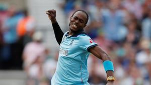 England's Jofra Archer celebrates the wicket of South Africa's Rassie van der Dussen(Action Images via Reuters) England's Jofra Archer celebrates the wicket of South Africa's Rassie van der Dussen(Action Images via Reuters)