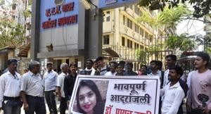 Members of Bahujan Mukti Party protest against the senior doctors of Nair Hospital for suicide of Dr Payal Tadvi who was harassed by her senior doctor at Bombay Central in Mumbai.(Anshuman Poyrekar/HT Photo) Members of Bahujan Mukti Party protest against the senior doctors of Nair Hospital for suicide of Dr Payal Tadvi who was harassed by her senior doctor at Bombay Central in Mumbai.(Anshuman Poyrekar/HT Photo)