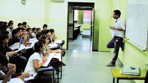 All 13 coaching institutes that the fire department has so far inspected were found to be violating fire safety norms, officials said.(HT Photo) All 13 coaching institutes that the fire department has so far inspected were found to be violating fire safety norms, officials said.(HT Photo)