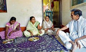 Not one to lose hope, Vaishali Yede (centre) says she is willing to contest the upcoming Assembly polls if given the chance.(HT file photo) Not one to lose hope, Vaishali Yede (centre) says she is willing to contest the upcoming Assembly polls if given the chance.(HT file photo)