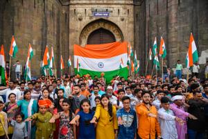 Over the last few decades, the Left and liberals almost abandoned the discourse on nationalism. They talked of international solidarity of the working class, international sisterhood, concerns of subalterns; but this discourse was not embedded in nationalism(Sanket Wankhade/HT PHOTO)