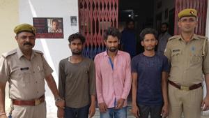The three were arrested by the police from near Dadri railway crossing on Sunday, June 2, 2019.(HT Photo) The three were arrested by the police from near Dadri railway crossing on Sunday, June 2, 2019.(HT Photo)