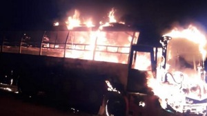 Bus engulfed in fire in Kurnool district. All the 20 passengers made a quick escape before the bus caught fire and no causalities were reported.(ANI) Bus engulfed in fire in Kurnool district. All the 20 passengers made a quick escape before the bus caught fire and no causalities were reported.(ANI)