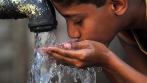 A Dubai-based Indian businessman has installed over 60 hand pumps in a poverty-stricken district of Pakistan’s southeastern Sindh province, according to a media report.(AFP File Photo/Representative Image) A Dubai-based Indian businessman has installed over 60 hand pumps in a poverty-stricken district of Pakistan’s southeastern Sindh province, according to a media report.(AFP File Photo/Representative Image)