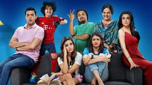 Mind the Malhotras stars Cyrus Sahukar and Mini Mathur as a weird, married couple. Mind the Malhotras stars Cyrus Sahukar and Mini Mathur as a weird, married couple.