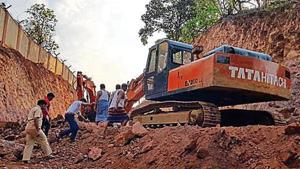 HT had reported that during a site visit, range forest officer DC Deshmukh found that a 300mx7.3m hilly area had been destroyed through blasting and cutting to make way for a road inside the ESZ of SGNP.(HTPhoto) HT had reported that during a site visit, range forest officer DC Deshmukh found that a 300mx7.3m hilly area had been destroyed through blasting and cutting to make way for a road inside the ESZ of SGNP.(HTPhoto)