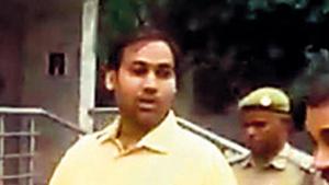 Manoj Kumar, AAP’s MLA from Kondli, was accused of closing the main gate of the school and obstructing the polling process.(FilePhoto) Manoj Kumar, AAP’s MLA from Kondli, was accused of closing the main gate of the school and obstructing the polling process.(FilePhoto)