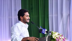 YS Jagan Mohan Reddy government Thursday cancelled a controversial government order issued by the previous Chandrababu Naidu-led dispensation(Srinivasan/HTPhotos) YS Jagan Mohan Reddy government Thursday cancelled a controversial government order issued by the previous Chandrababu Naidu-led dispensation(Srinivasan/HTPhotos)