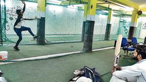 Imperium is one of the many pay-and-play indoor cricket establishments that have sprung up across Delhi-NCR over the past year, giving rise to an indoor cricket coaching culture in the city(Burhaan Kinu/HT PHOTOs) Imperium is one of the many pay-and-play indoor cricket establishments that have sprung up across Delhi-NCR over the past year, giving rise to an indoor cricket coaching culture in the city(Burhaan Kinu/HT PHOTOs)