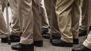 Locals in Etah district of Uttar Pradesh found bodies of a man and a woman hanging from a tree in the vicinity.(Burhaan Kinu/HT File Photo/Representative Image) Locals in Etah district of Uttar Pradesh found bodies of a man and a woman hanging from a tree in the vicinity.(Burhaan Kinu/HT File Photo/Representative Image)