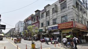 A view of Ajmal Khan Road that is open only for pedestrians, at Karol Bagh.(Sanchit Khanna/HT PHOTO) A view of Ajmal Khan Road that is open only for pedestrians, at Karol Bagh.(Sanchit Khanna/HT PHOTO)