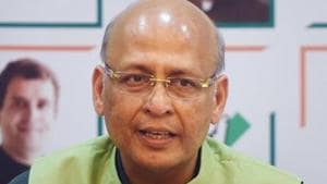 The Congress on Thursday urged the election commission (EC) to hold simultaneous polls to the two vacant Rajya Sabha seats from Gujarat, contending that separate elections will favour the ruling Bharatriya Janata Party(PTI) The Congress on Thursday urged the election commission (EC) to hold simultaneous polls to the two vacant Rajya Sabha seats from Gujarat, contending that separate elections will favour the ruling Bharatriya Janata Party(PTI)