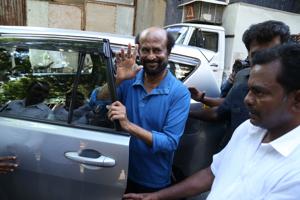 Rajinikanth seen at Mumbai's Bandra, on April 22, 2019.(IANS) Rajinikanth seen at Mumbai's Bandra, on April 22, 2019.(IANS)