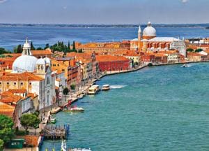 The peaceful Giudecca Island is ideal for tourists looking for a break from crowded places(Shutterstock) The peaceful Giudecca Island is ideal for tourists looking for a break from crowded places(Shutterstock)