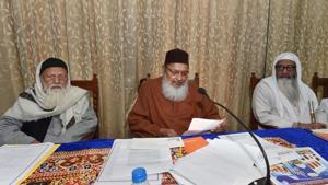 The All India Muslim Personal Law Board (AIMPLB) is in favour of an amicable and peaceful settlement at the earliest, a member of the delegation said.(PTI PHOTO) The All India Muslim Personal Law Board (AIMPLB) is in favour of an amicable and peaceful settlement at the earliest, a member of the delegation said.(PTI PHOTO)
