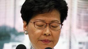 Hong Kong Chief Executive Carrie Lam looks down during a news conference in Hong Kong, China, June 15, 2019.(REUTERS) Hong Kong Chief Executive Carrie Lam looks down during a news conference in Hong Kong, China, June 15, 2019.(REUTERS)