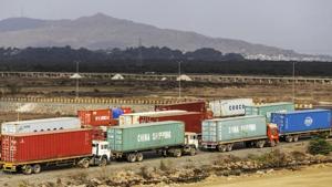 The ongoing trade war between the US and China offers an opportunity to India for boosting exports of as many 350 products such as chemicals and granite to these countries(Bloomberg) The ongoing trade war between the US and China offers an opportunity to India for boosting exports of as many 350 products such as chemicals and granite to these countries(Bloomberg)