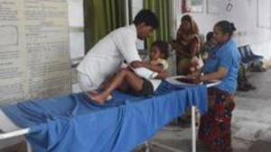 Bihar Chief Minister Nitish Kumar yesterday announced an ex gratia of Rs 4 lakh each to families of the children who died due to the disease. He has also given directions to the health department, district administration and doctors to take necessary measures to fight the menace.(PARWAZ KHAN/HT PHOTO) Bihar Chief Minister Nitish Kumar yesterday announced an ex gratia of Rs 4 lakh each to families of the children who died due to the disease. He has also given directions to the health department, district administration and doctors to take necessary measures to fight the menace.(PARWAZ KHAN/HT PHOTO)