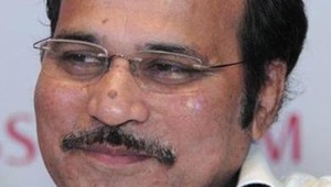 Modi, who was to leave the conference room, called Choudhury and patted him on his back telling others, including Congress leaders Ghulam Nabi Azad and Anand Sharma, that he is a “fighter”.(HT Photo) Modi, who was to leave the conference room, called Choudhury and patted him on his back telling others, including Congress leaders Ghulam Nabi Azad and Anand Sharma, that he is a “fighter”.(HT Photo)