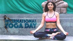 <p>Bollywood actor Shilpa Shetty performed her favourite yoga posture ahead of the International Yoga Day. The 44-year-old actress also spoke about the importance of yoga in an individual's daily life. International Yoga Day is celebrated every year on June 21.</p>