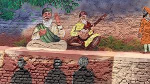 The administration has given the task to a Delhi-based firm to depict the teachings of Sikhism and life-events of Guru Nanak on the walls.(HT Photo) The administration has given the task to a Delhi-based firm to depict the teachings of Sikhism and life-events of Guru Nanak on the walls.(HT Photo)