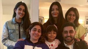Aishwarya Rai, Abhishek Bachchan, Nanya Nanda and Aaradhya pose for a photograph in New York.(Instagram) Aishwarya Rai, Abhishek Bachchan, Nanya Nanda and Aaradhya pose for a photograph in New York.(Instagram)