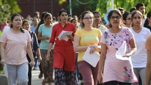 Students of the National Eligibility cum Entrance Test (NEET) with hearing disability, who needed certification from a board of doctors at Safdarjung Hospital to be allowed to sit for their counselling, was unable to get it even as the counselling process started on Wednesday. (Karun Sharma/Hindustan Times) Students of the National Eligibility cum Entrance Test (NEET) with hearing disability, who needed certification from a board of doctors at Safdarjung Hospital to be allowed to sit for their counselling, was unable to get it even as the counselling process started on Wednesday. (Karun Sharma/Hindustan Times)