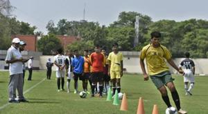 The students giving their trials for the foot ball for the admission for the new academic year 2017-18, at university play ground in North Campus in New Delhi,(HT File) The students giving their trials for the foot ball for the admission for the new academic year 2017-18, at university play ground in North Campus in New Delhi,(HT File)