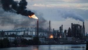 Flames and smoke emerge from the Philadelphia Energy Solutions Refining Complex in Philadelphia on Friday(AP Photo) Flames and smoke emerge from the Philadelphia Energy Solutions Refining Complex in Philadelphia on Friday(AP Photo)