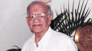 Former Tamil Nadu DGP V R Lakshminarayanan, who arrested the late Prime Minister Indira Gandhi in a corruption case, died here Sunday following brief illness, family sources said.(Facebook/Ozone Vasudevan Narayanan) Former Tamil Nadu DGP V R Lakshminarayanan, who arrested the late Prime Minister Indira Gandhi in a corruption case, died here Sunday following brief illness, family sources said.(Facebook/Ozone Vasudevan Narayanan)